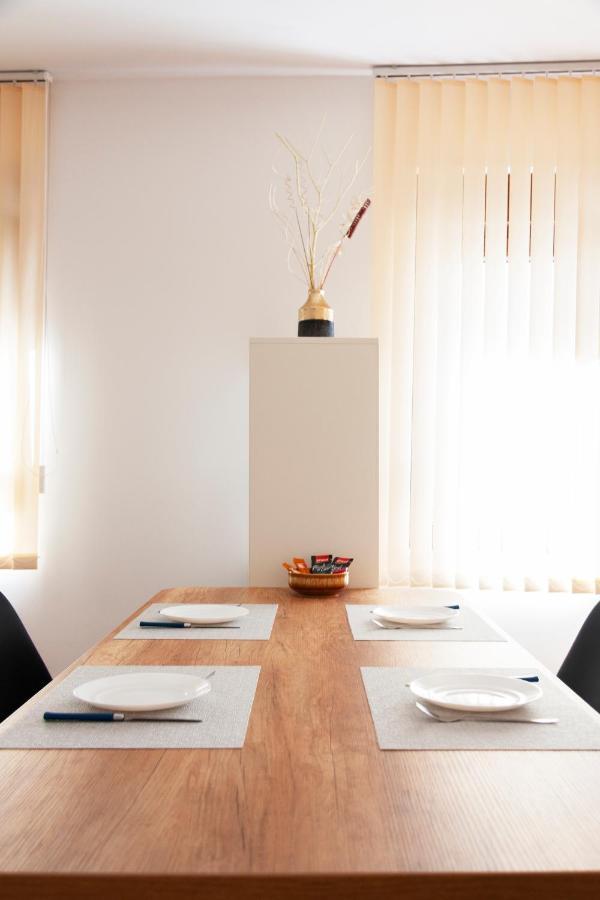 Lux Family Apartment Vidanovic Pirot Eksteriør bilde