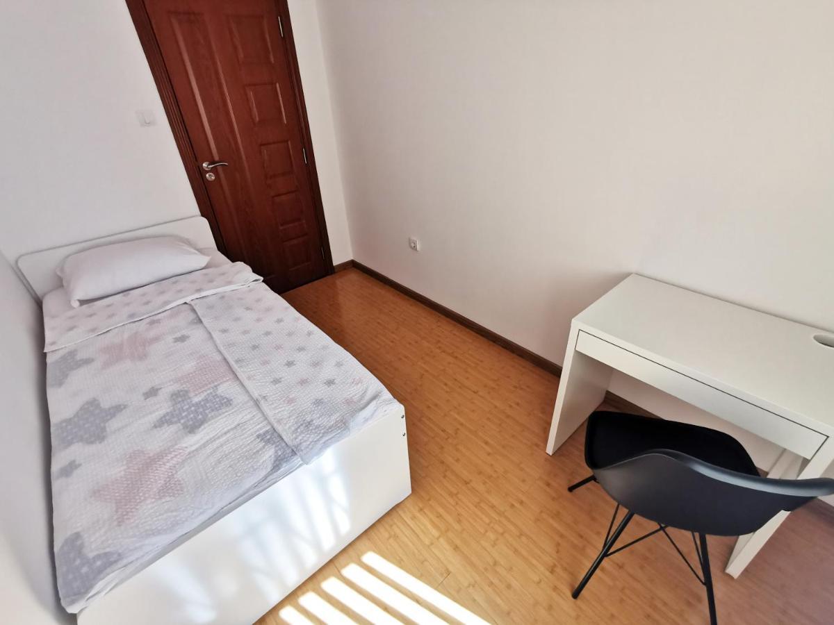 Lux Family Apartment Vidanovic Pirot Eksteriør bilde