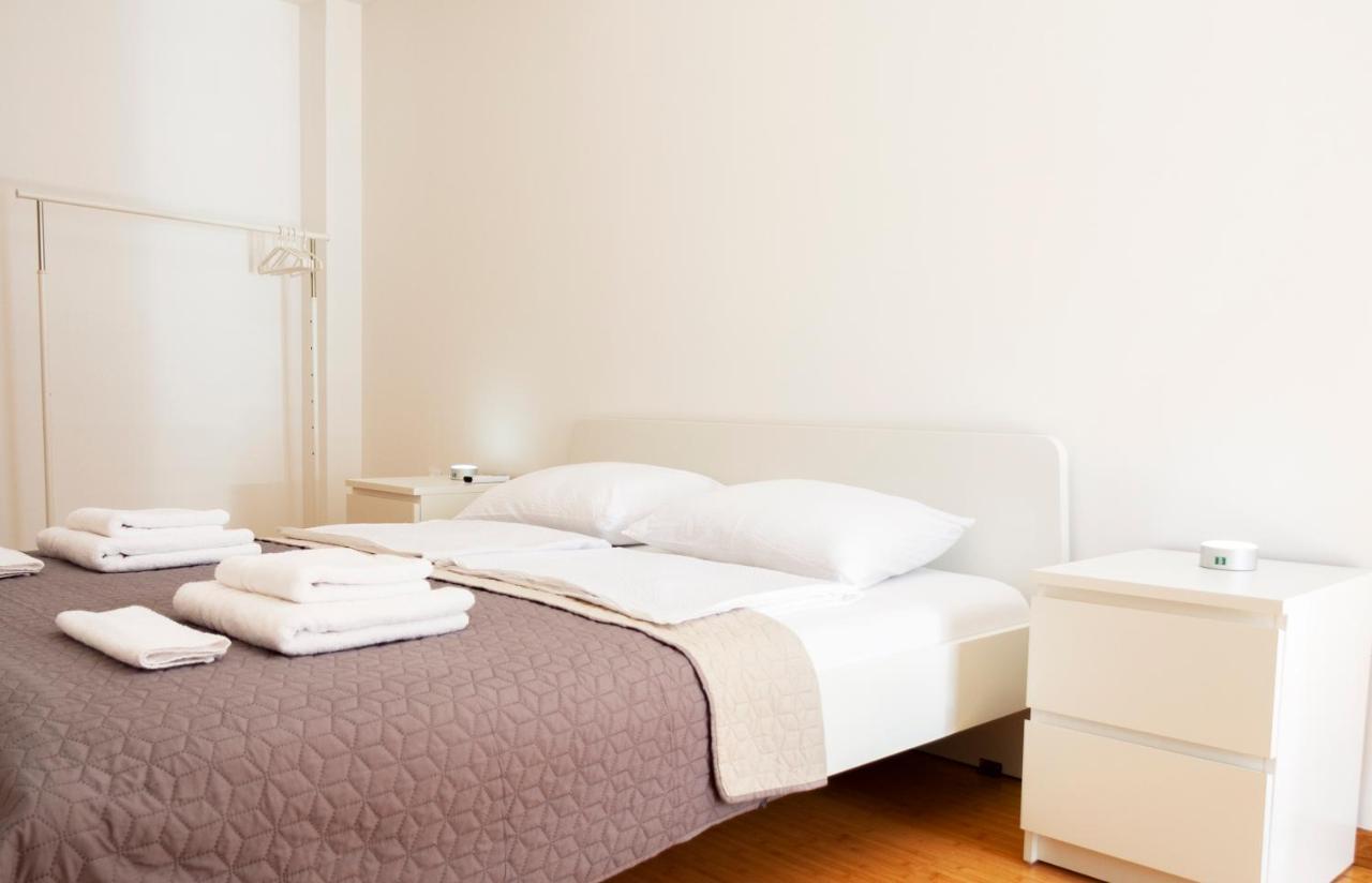 Lux Family Apartment Vidanovic Pirot Eksteriør bilde